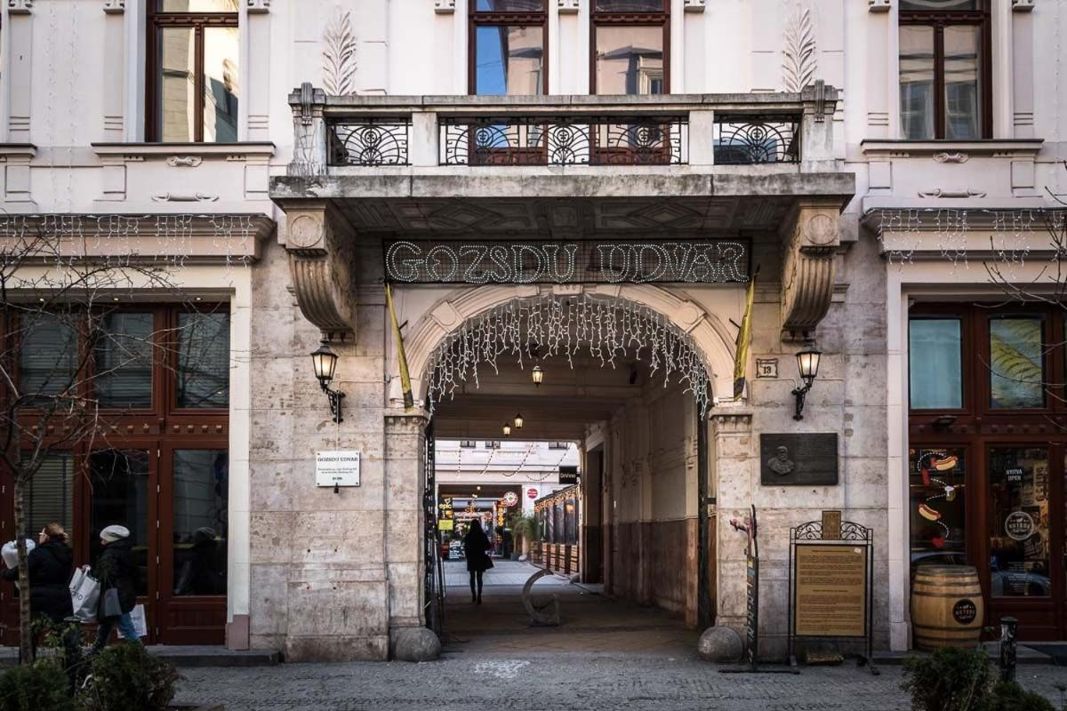 Laura Apartment Budapest Bagian luar foto